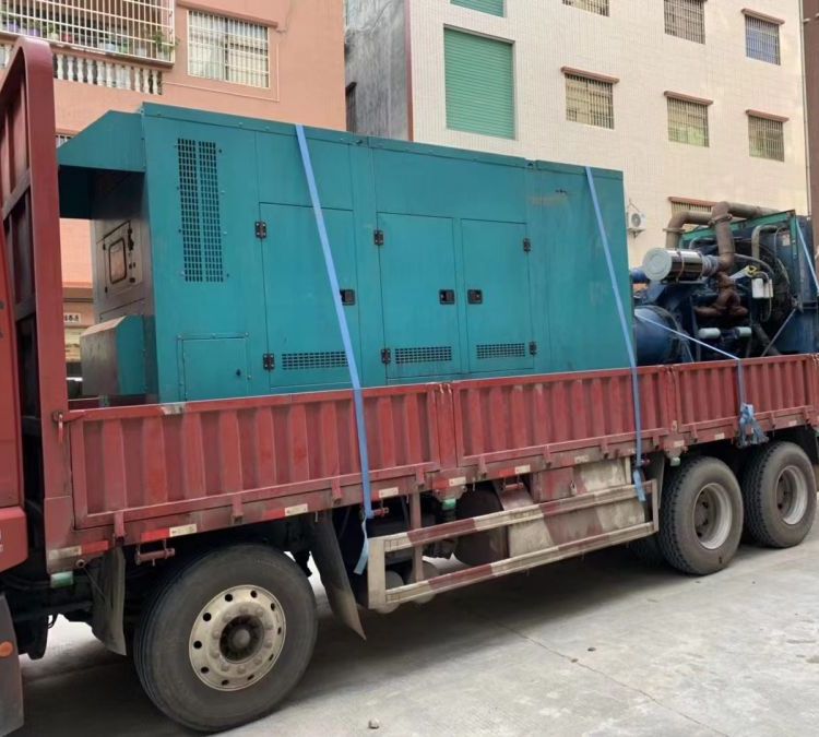 福贡如何在不同负载率下确保 400KW 柴油发电机组的正常运行？