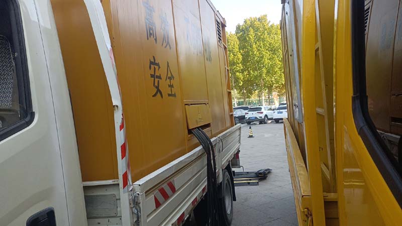 福贡如何判断柴油发电机组和UPS电源的切换时间是否符合要求？